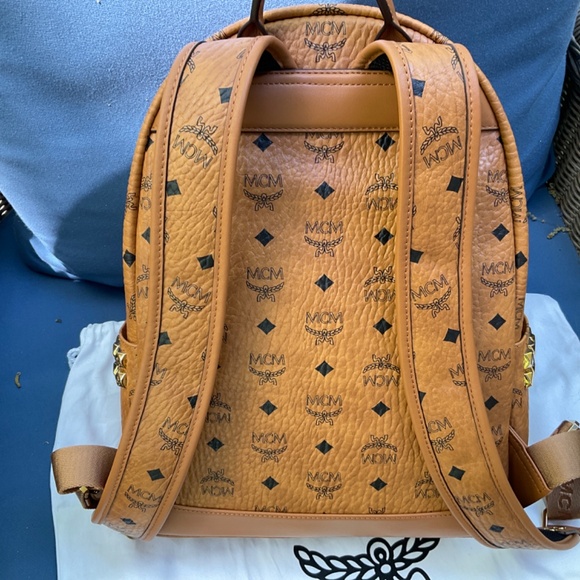MCM Stark Visetos Backpack - Picture 3 of 8